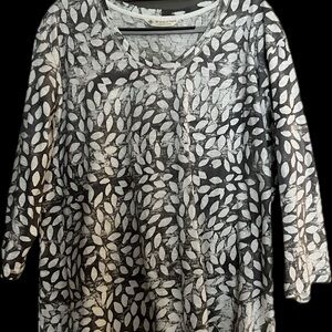 Winter sun hand painted Leaf Pattern Long Sleeve Top